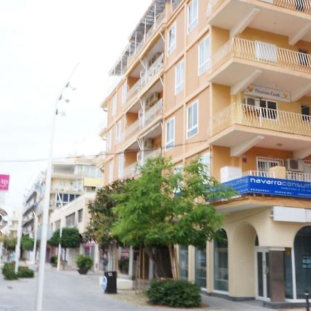 Apartamentos Astoria B - Бенидорм Экстерьер фото